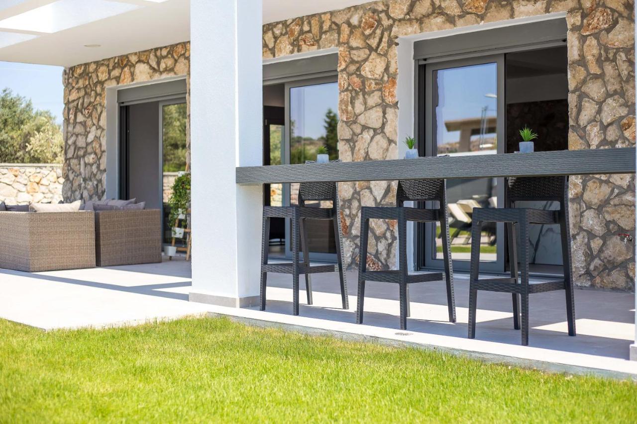 Kastalys Villa Kalithies Bagian luar foto
