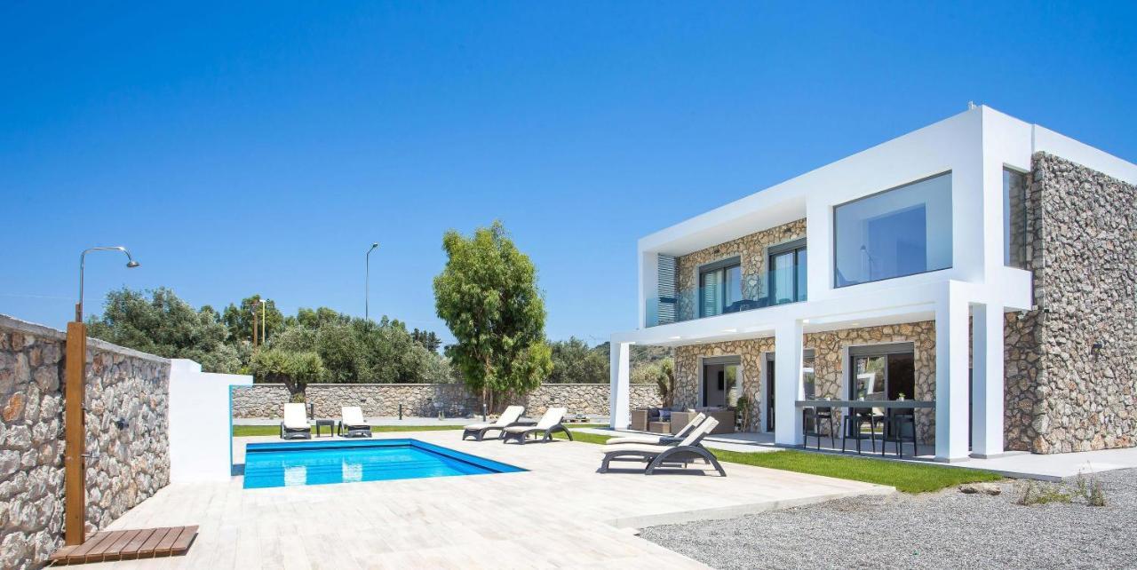 Kastalys Villa Kalithies Bagian luar foto