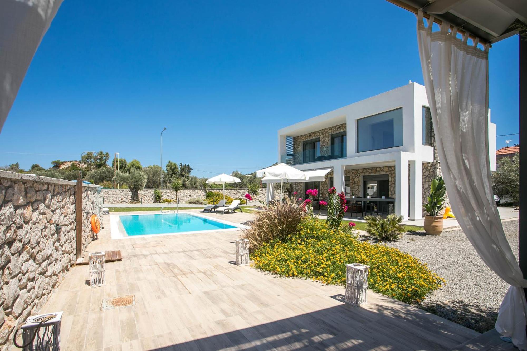 Kastalys Villa Kalithies Bagian luar foto