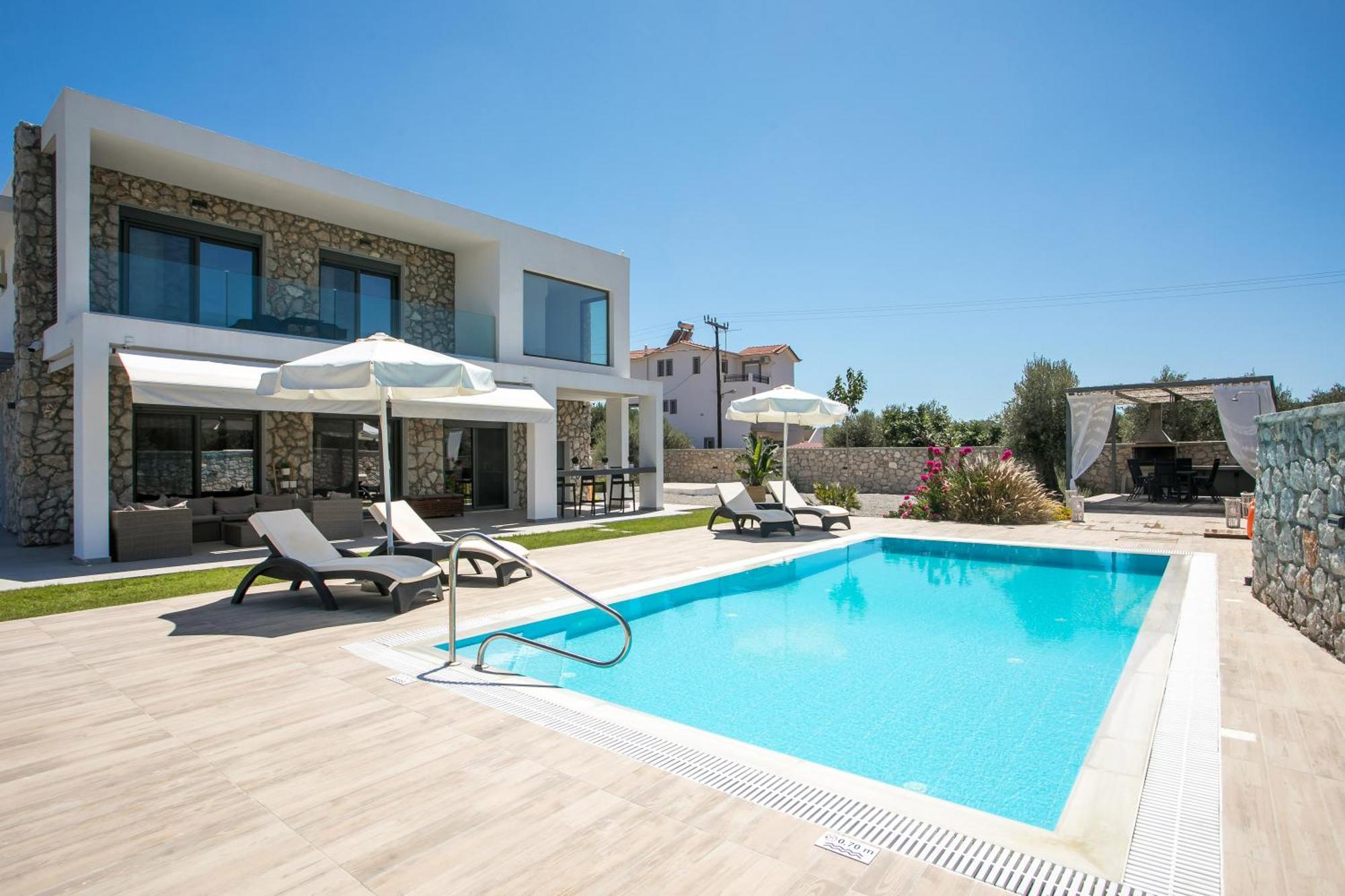 Kastalys Villa Kalithies Bagian luar foto