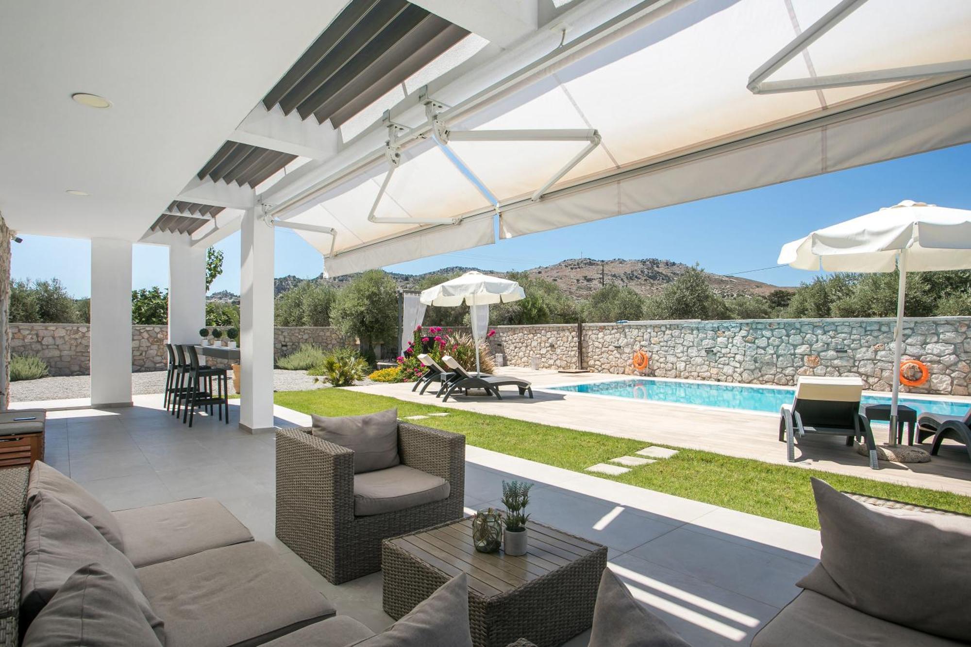 Kastalys Villa Kalithies Bagian luar foto